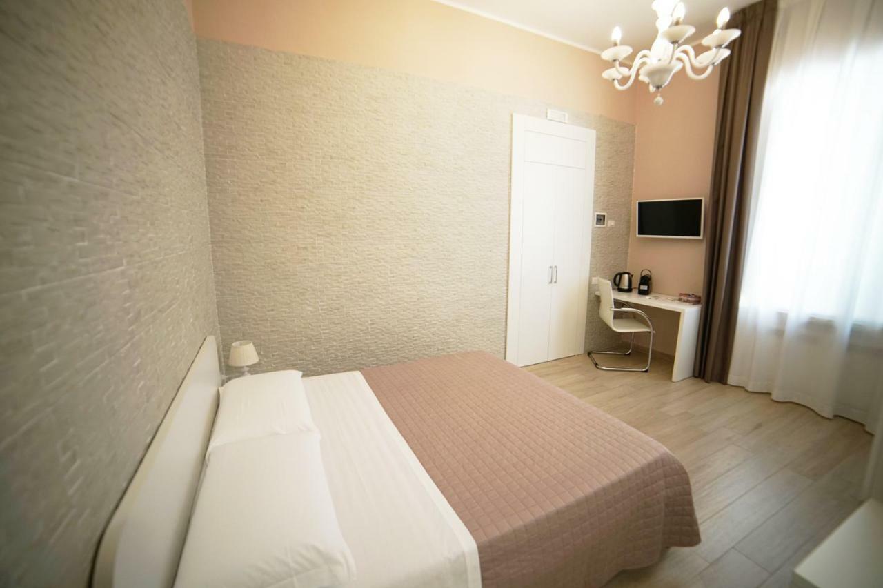 Gattini33 Hotel Matera Luaran gambar